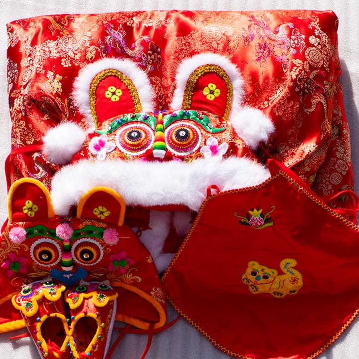 巧手绣娘手工兔毛婴儿虎头披风虎头帽虎头鞋婴儿肚兜满月百天生日