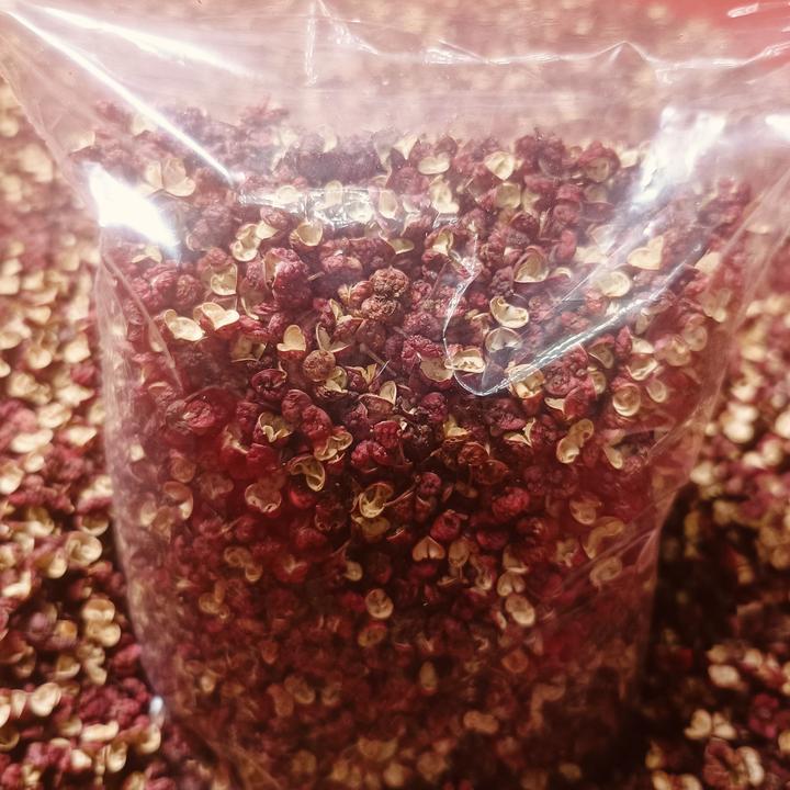 甘肃陇南大红袍花椒颗粒香麻浓郁可作火锅调香料