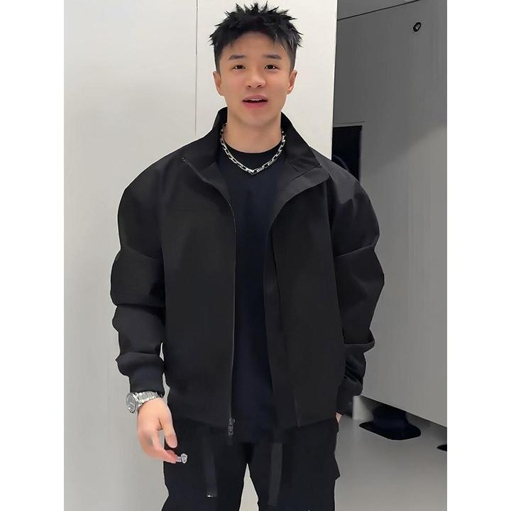 美式教练飞行夹克男boxy显肩宽正肩外套短款棒球服立领防水冲锋衣