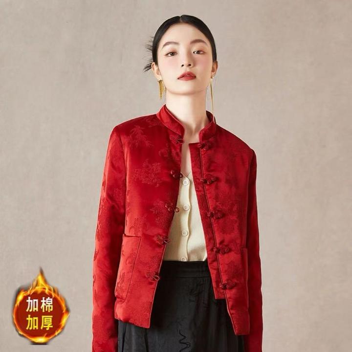 拜年服2025冬季中式长袖立领棉服女式高级感缎面红色提花盘扣外套