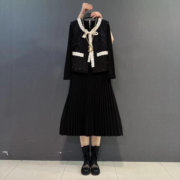 大码洋气小香风系带蝴蝶结马甲百褶拼接连衣裙两件套