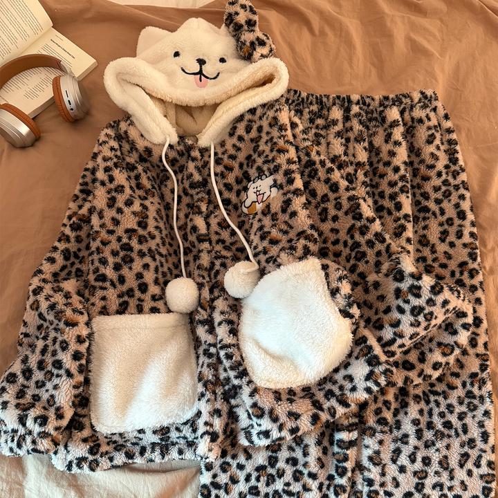 珊瑚绒睡衣女秋冬季大码加厚连帽2025新款天鹅绒豹纹狗套装家居服