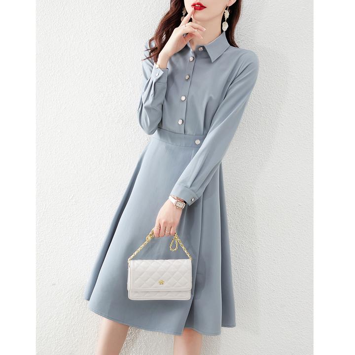 好珍珠扣设计A字裙2025秋新品褶皱翻领职业OL中长款连衣裙