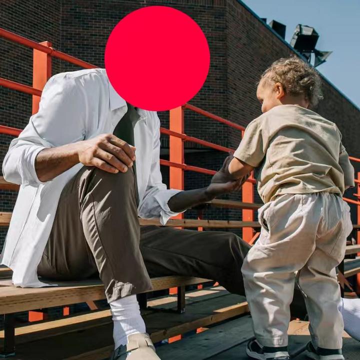 会呼吸的气孔纤维属于你的功能型男士衬衫通勤和休闲自由切换