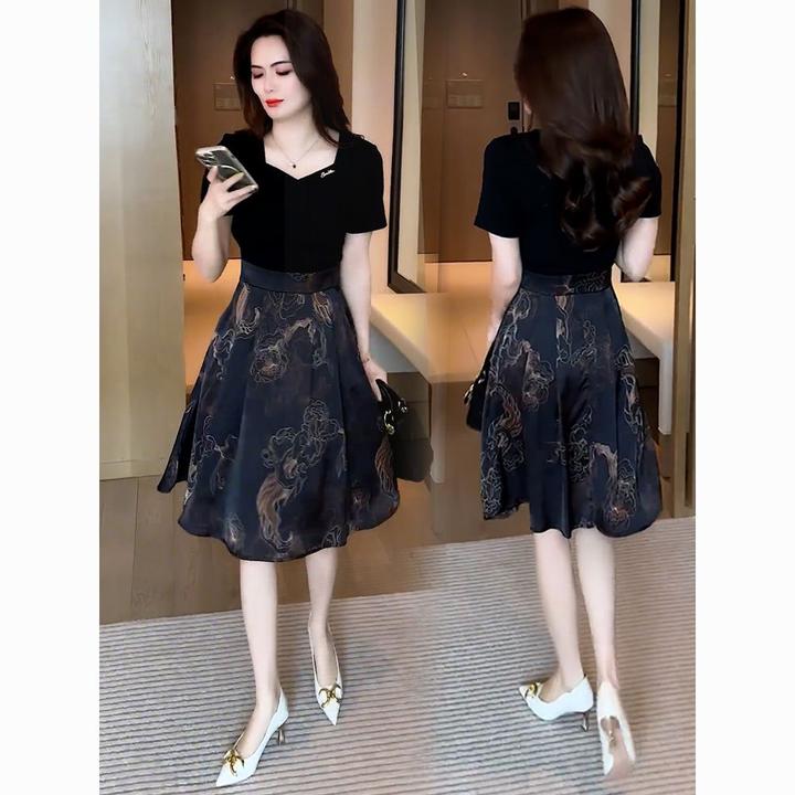 夏季短袖连衣裙女2025新款时尚洋气质收腰显瘦假两件拼接印花裙子