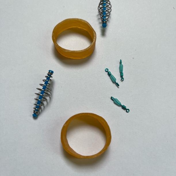 钢漂钓鱼定位皮筋，带窝弹簧送8字环