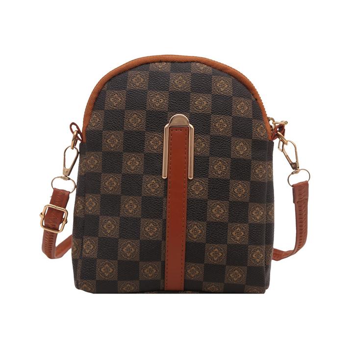 新款女士斜挎包休闲百搭单肩时尚手机手提包外出拎包轻便潮流小包