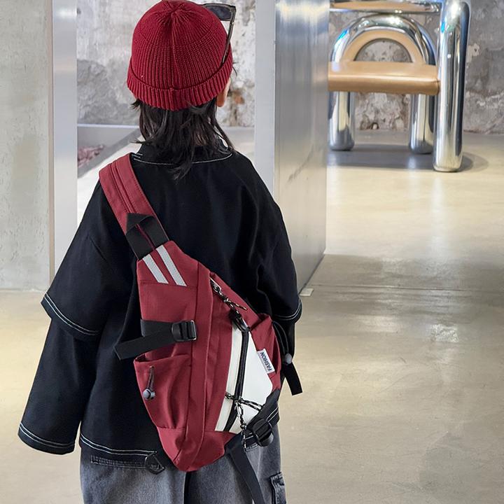 潮酷户外儿童包包多功能双肩包韩版休闲男孩胸包女童大容量斜挎包