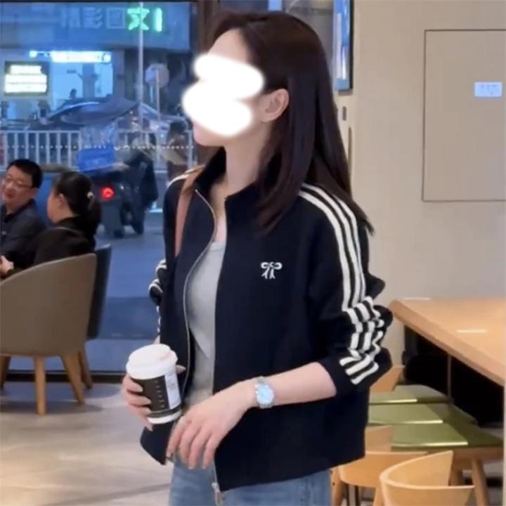 秋季流行立领拉链开衫短外套女韩版休闲百搭蝴蝶刺绣三条杠棒球服