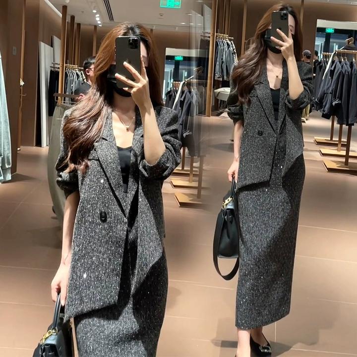 时尚套装裙女2025秋季新款小香风洋气显瘦西服外套半身裙两件套潮