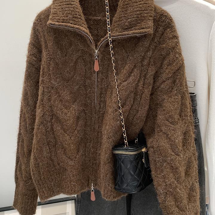 哥家商场同款2025秋冬季新款翻领加厚麻花毛衣拉链慵懒风外套女