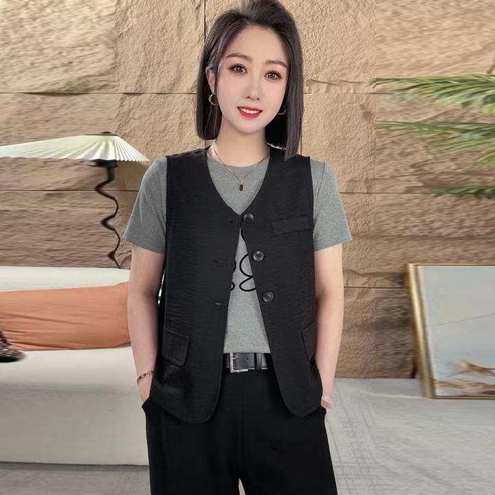 高级感时尚气质纯色v领马夹女2025年春秋新款单排扣无袖坎肩外套