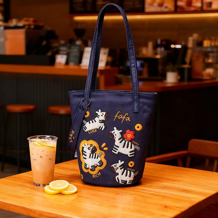 罗绮 水桶包新款斜挎包大容量单肩包通勤上班针织立马有钱