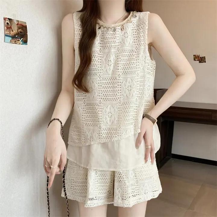 2025女装镂空蕾丝无袖背心高腰短裤两件套时尚显瘦显腿长