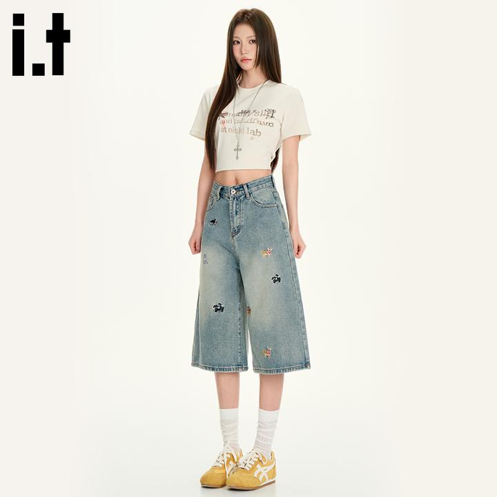 i.t:CHOCOOLATE蓝色七分牛仔裤女2025夏季新款宽松刺绣直筒阔腿裤