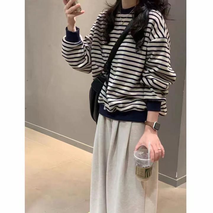 撞色条纹圆领卫衣女秋冬季韩系复古休闲宽松百搭长袖无帽套头上衣