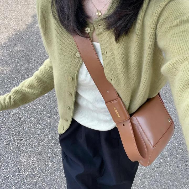 正品哥弟新款法式针织韩版毛针织衫开衫长袖秋冬宽松型百搭女上衣