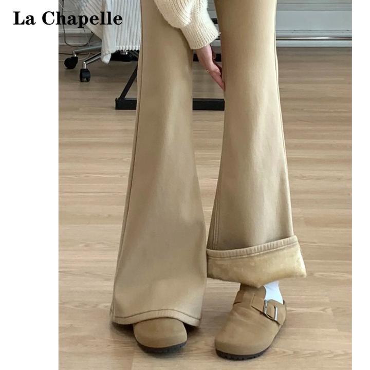 拉夏贝尔不贴腿低腰牛仔裤女2025新款冬季显瘦设计感微喇叭加绒裤