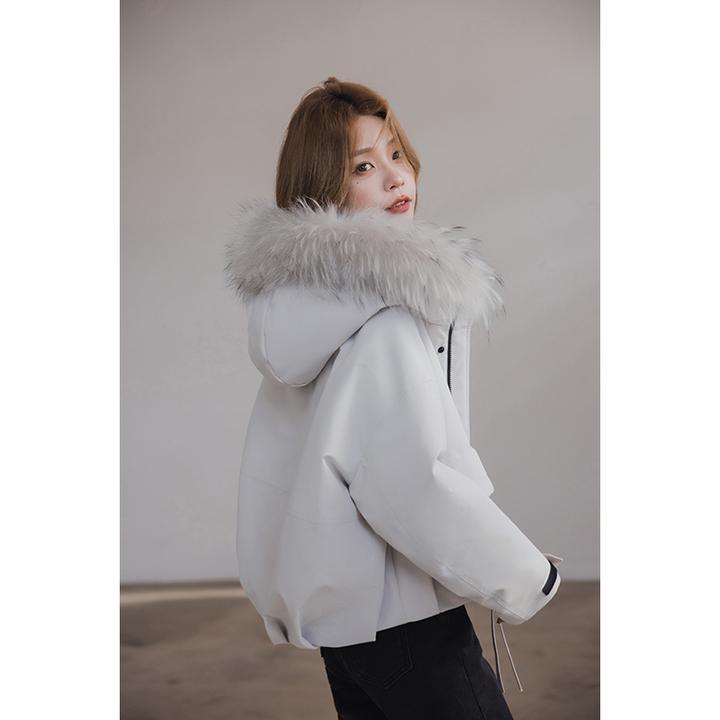 小谷粒连帽派克服女2025冬季新款超好看毛领保暖加绒短款宽松外套