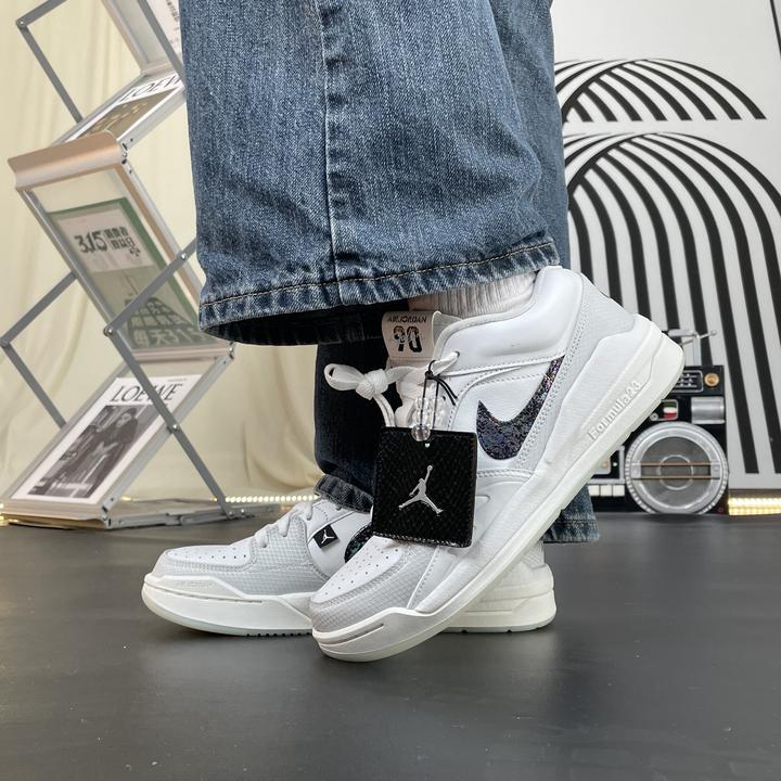 NIKE耐克男鞋子JORDAN STADIUM 90 CNY复古乔丹篮球鞋HV4092-100