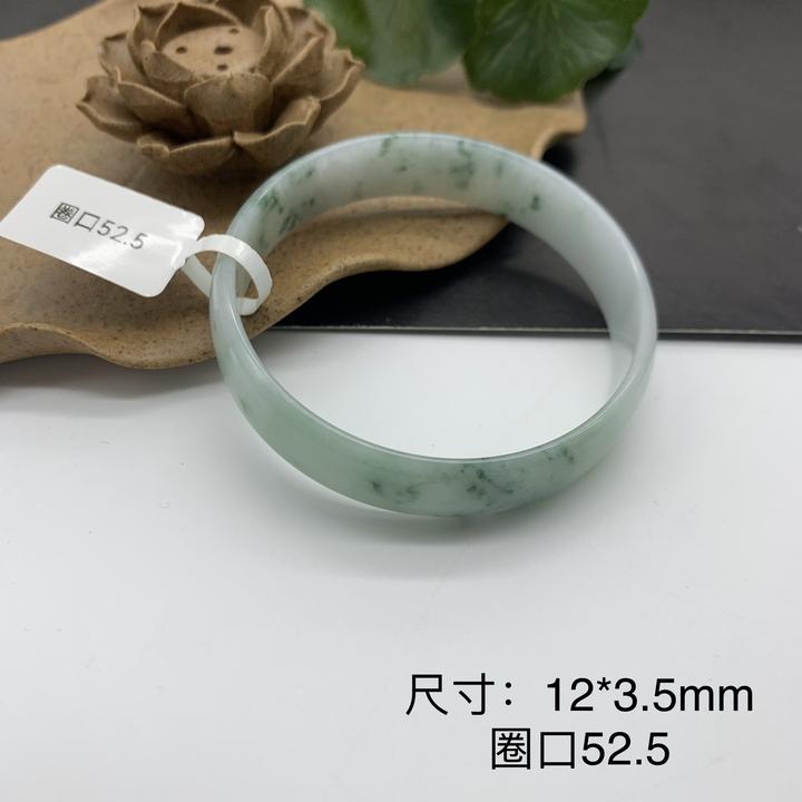 缅甸天然翡翠a货飘花公主镯精致少女气质甜美个性十足