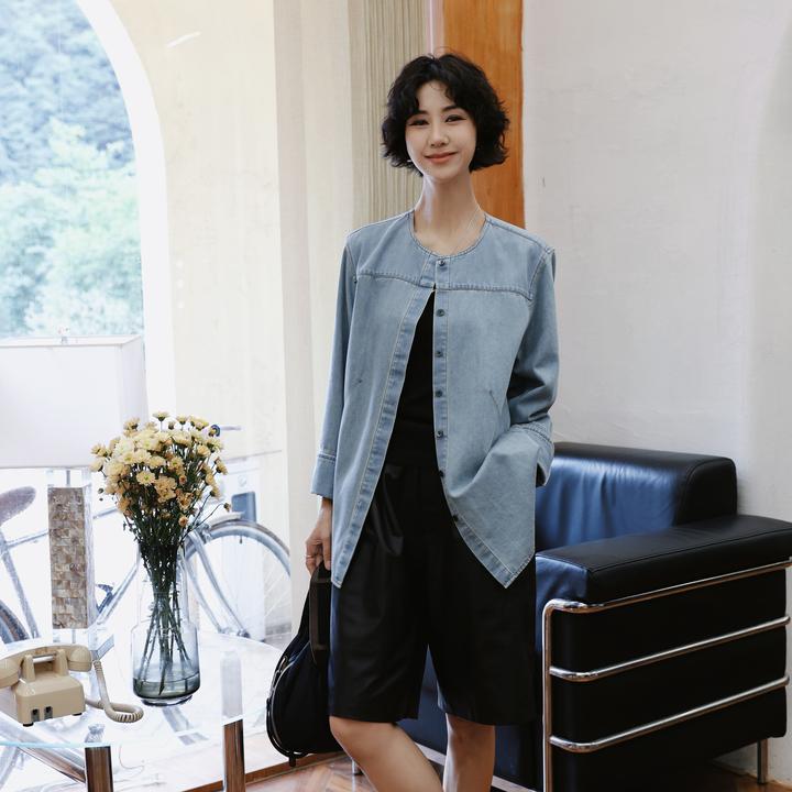 TT设计师【玉兰枝】日系清冷松弛感复古感浅蓝牛仔衬衫TT190836