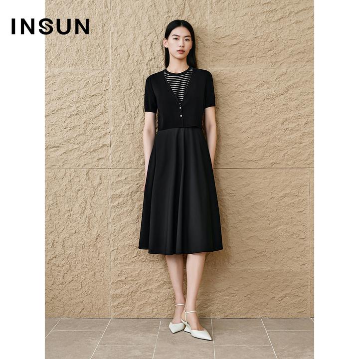 INSUN恩裳专选2025秋季假两件条纹针织拼接连衣裙