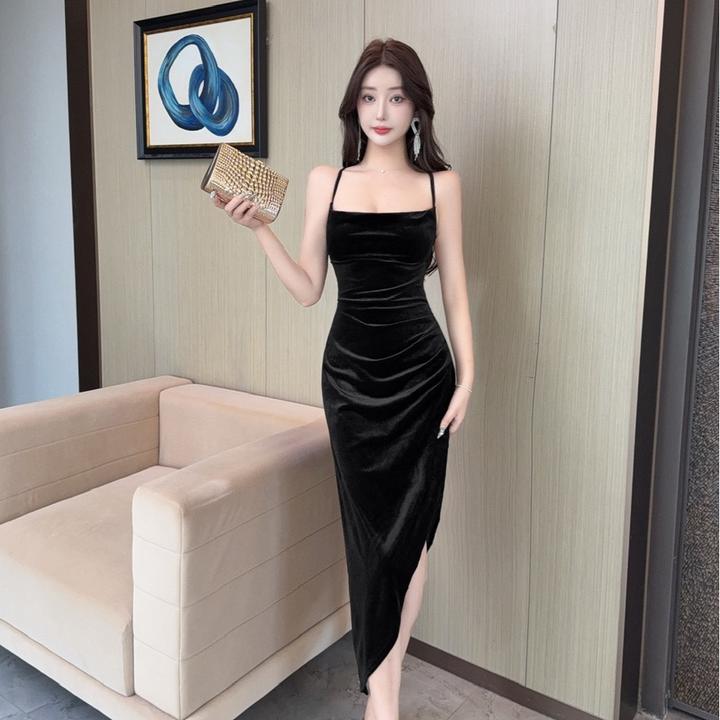 辣妹性感露背金丝绒吊带连衣裙一字领高腰修身显瘦大露背开叉长裙