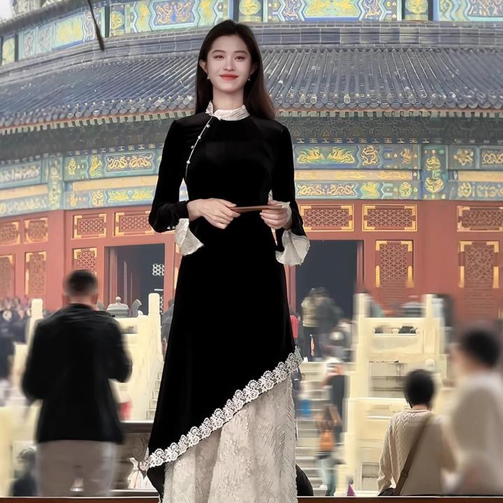 新中式改良版修身温柔旗袍2024秋冬季新款蕾丝拼接超仙女显瘦长裙