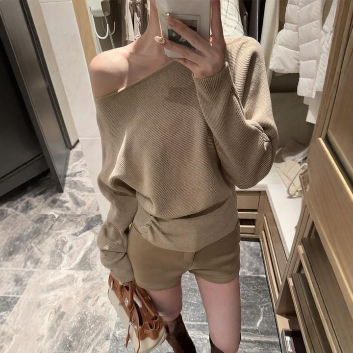 法式斜肩长袖针织衫女春秋季高级感超好看内搭打底收腰小个子上衣