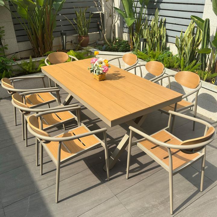 北欧户外桌椅庭院花园别墅弧形塑木靠背桌椅露台休闲桌椅组合室外