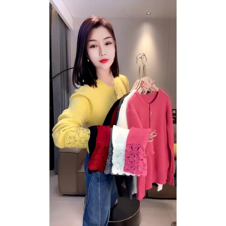 韩系钩花镂空袖口拼接重工小星扣针织毛衣开衫