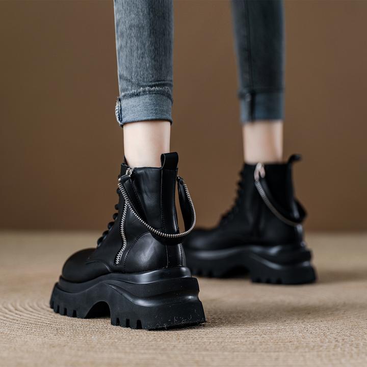 欧洲站小个子增高厚底马丁靴女款2025秋季新款百搭轻便真皮短靴女