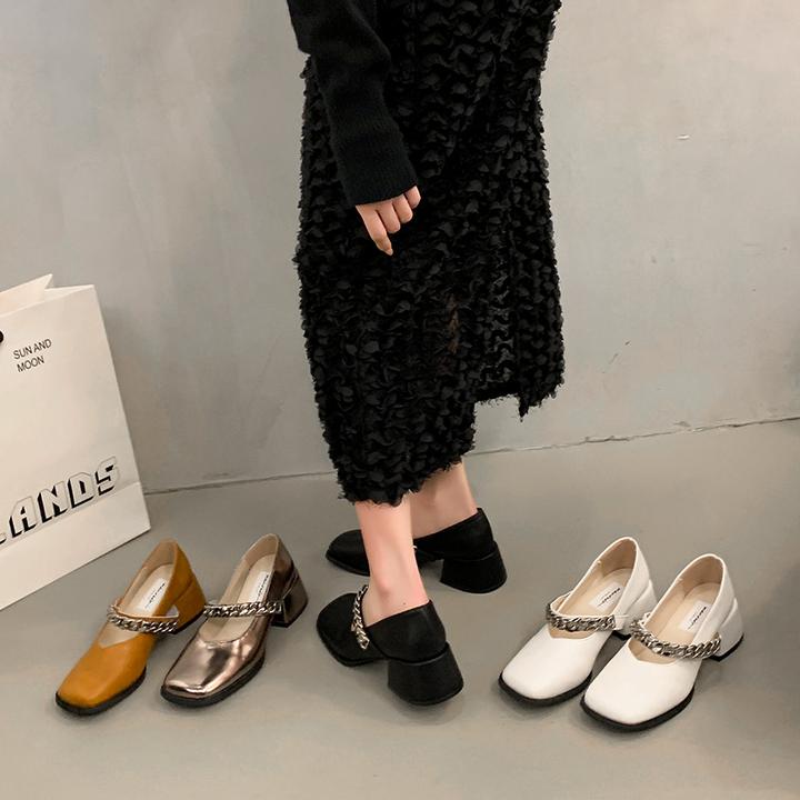 2025年新款链条松紧带时尚百搭网红爆款软底方头粗跟玛丽珍女鞋潮