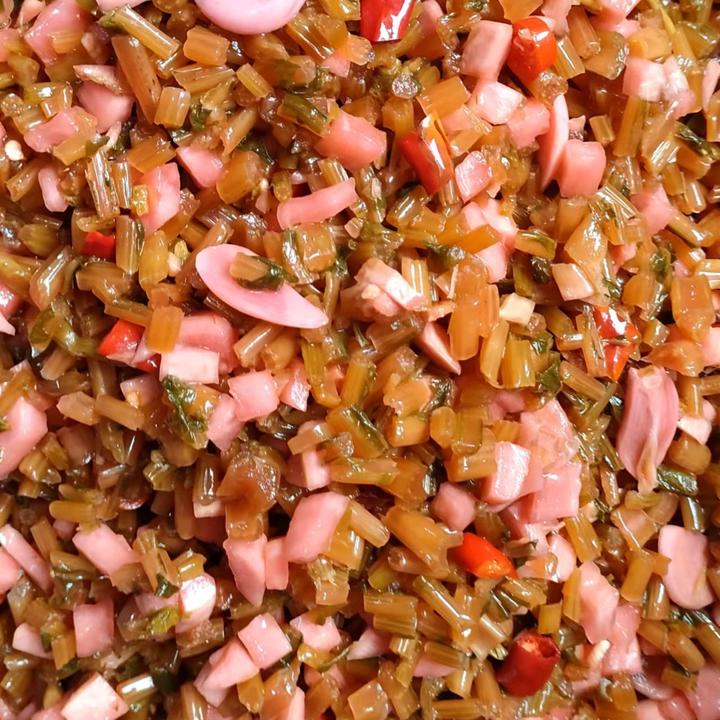 竹溪特产老坛腌酸萝卜杆