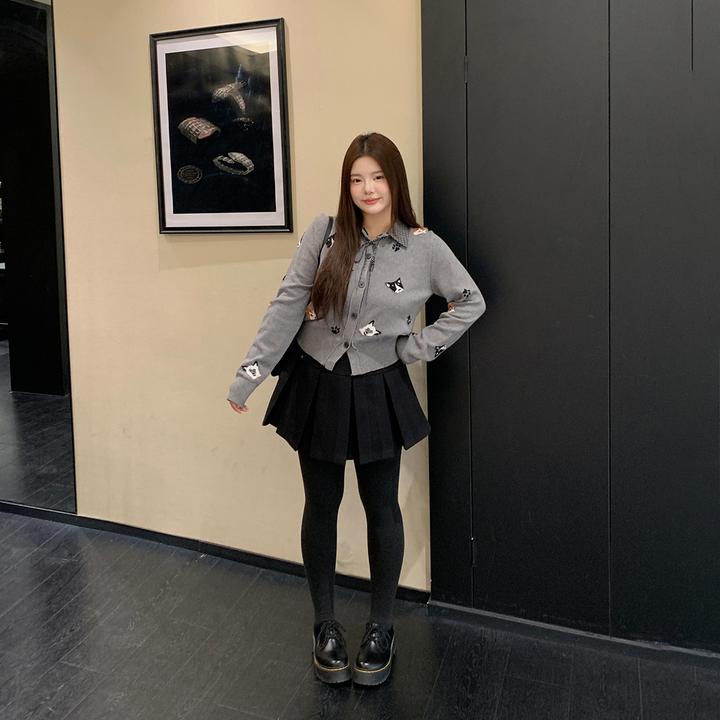 王葡萄微胖mm短款纯欲辣妹半身裙女高腰显瘦大码a字百褶裙DM1407