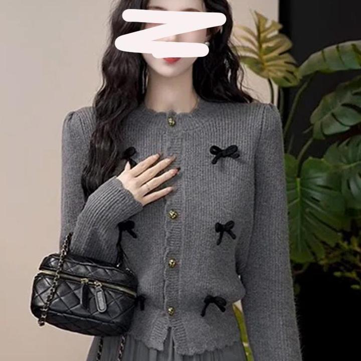 设计感蝴蝶结圆领长袖开衫毛衣女秋冬2025新款法式小香风针织上衣