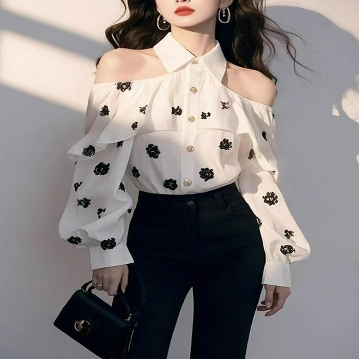 今年爆款白色露肩碎花衬衫女款2025早春独特漂亮设计感荷叶边衬衣