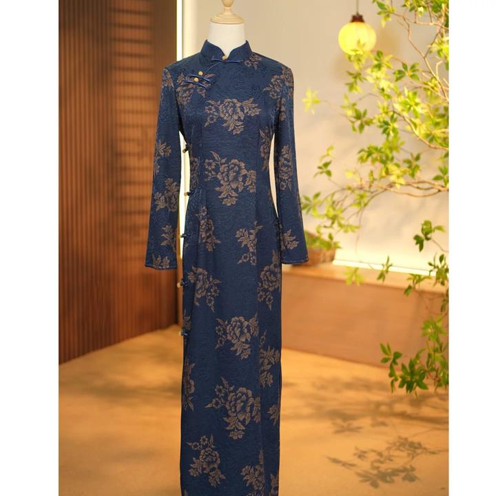 气质加厚保暖改良旗袍长裙冬季新款时尚新中式高级感优雅连衣裙