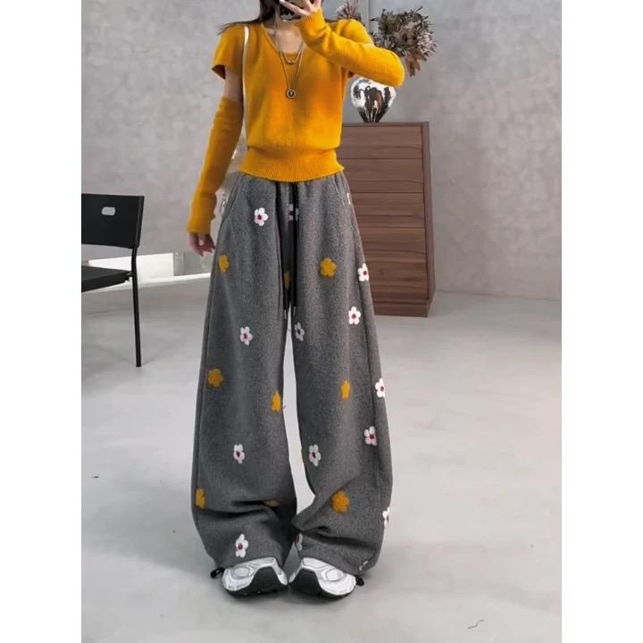 秋冬新款毛呢刺绣加厚休闲裤大码女装宽松显瘦潮流百搭减龄阔腿裤