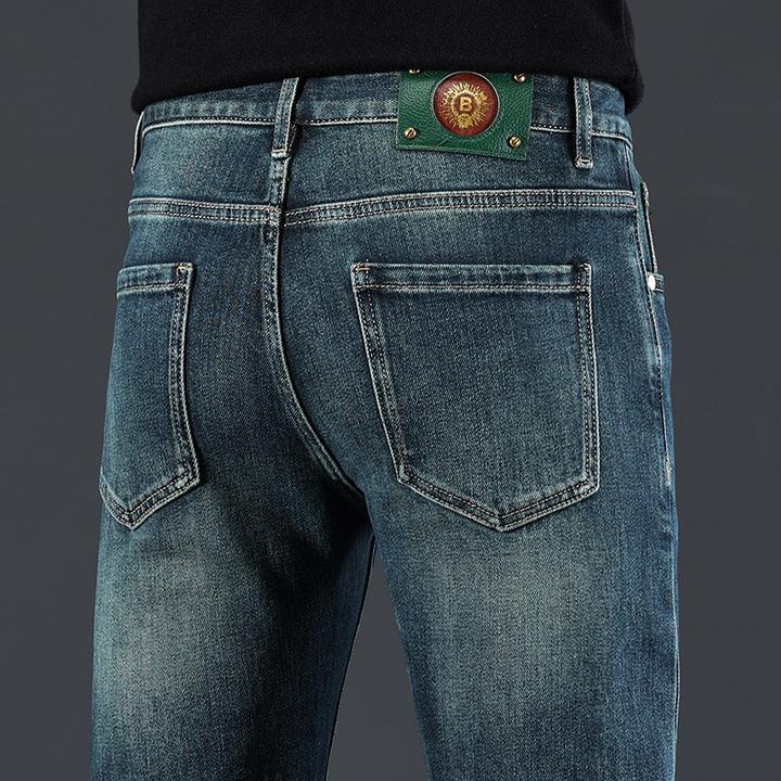 秋季新款男士牛仔裤修身直筒美式休闲潮流百搭中青年外出穿搭裤子