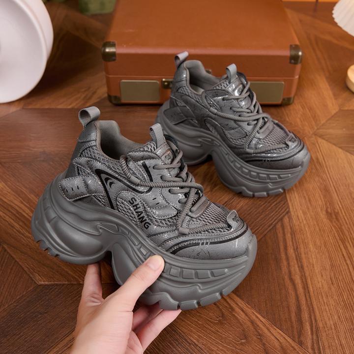 欧洲站老爹鞋女2025秋冬新款百搭休闲运动鞋小个子厚底内增高女鞋