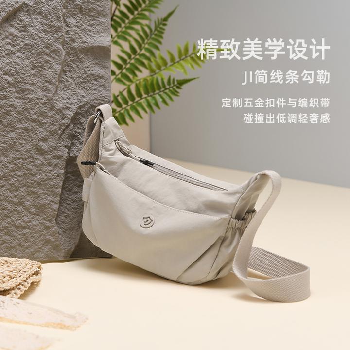 捷朗仕新款包包女休闲小众斜挎包百搭休闲牛津布单肩轻便旅行女包