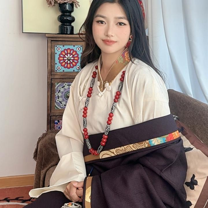 传统款 藏袍套装 衬衣加藏袍 送腰带