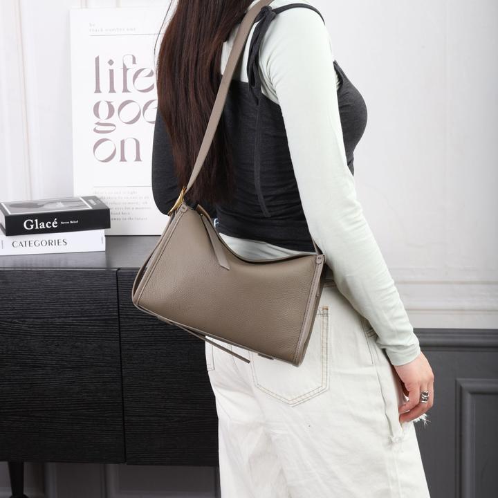 【邮差包】韩版邮差包斜挎包真皮软皮包包简约秋冬休闲lulu风-2075