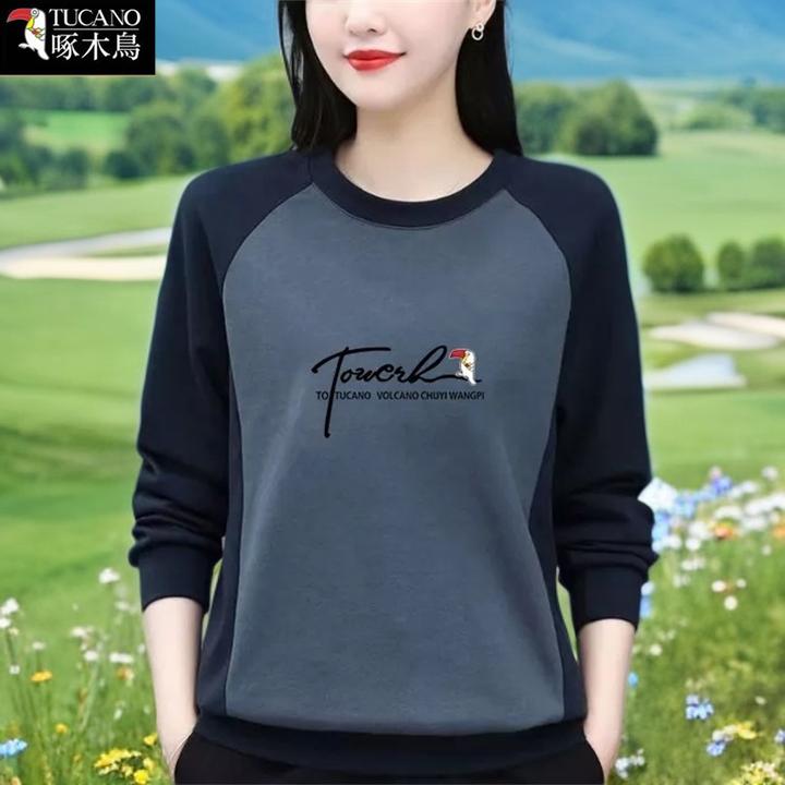 啄木鸟2025年新款简约印花显瘦运动上衣春秋季长袖圆领套头T恤女