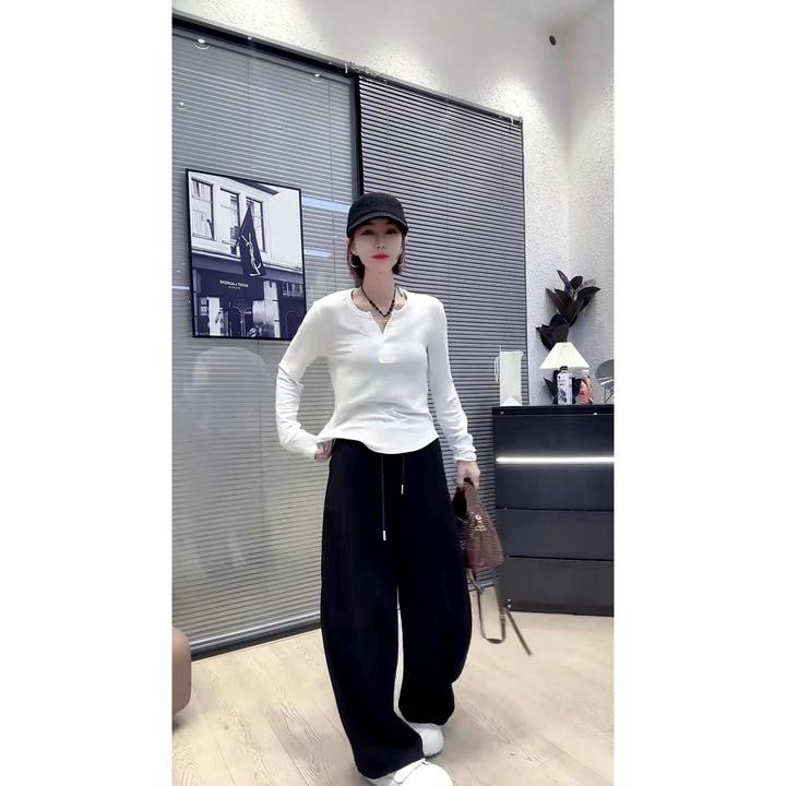 韩系时尚简约纯色百搭剪刀V领长袖打底衫