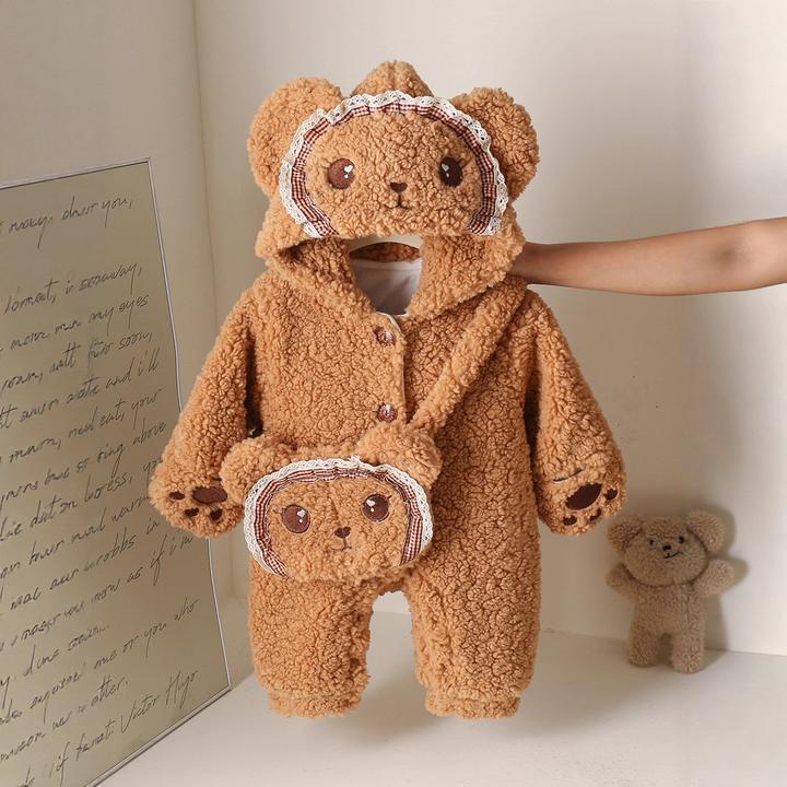 冬款婴儿连体衣网红花边熊爬服可爱密封熊爪手套宝宝防风哈衣外出