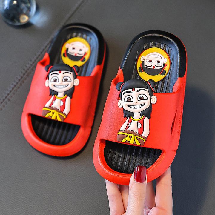 儿童拖鞋踩屎感男女童夏季卡通可爱防滑室内外洗澡软底宝宝凉拖鞋