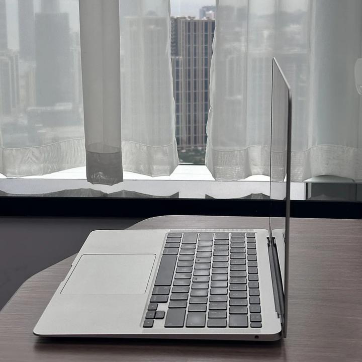 95新 Apple/苹果 笔记本电脑MacBookA女生追剧绘图娱乐游戏设计本